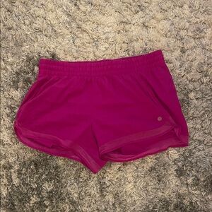 Athleta Mesh Racer Run Mid Rise 4" Short